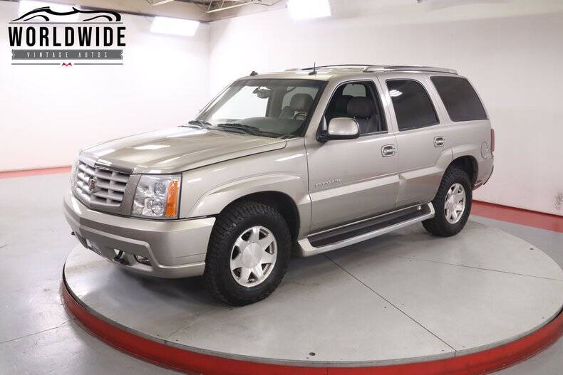 2003 Cadillac Escalade
