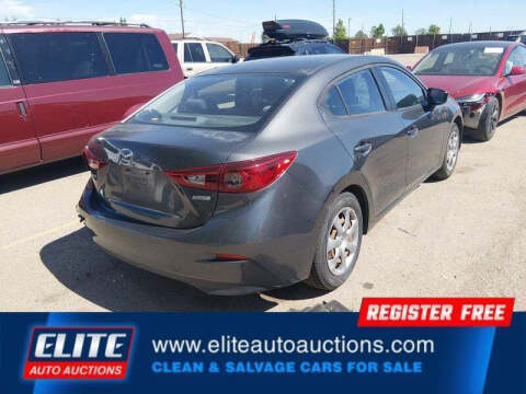 2015 Mazda MAZDA3 i SV