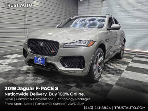 2019 Jaguar F-PACE S