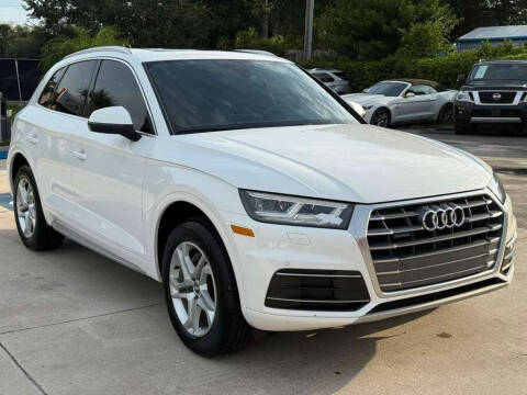 2018 Audi Q5 2.0T quattro Premium Plus