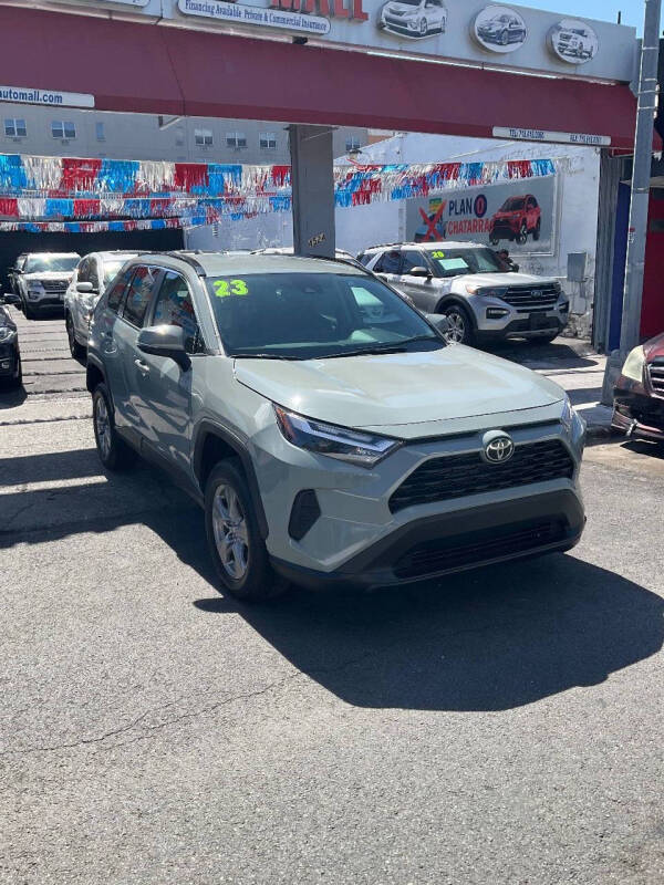 2023 Toyota RAV4 XLE