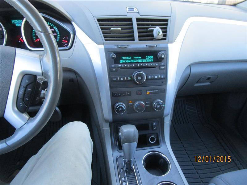 2011 Chevrolet Traverse LT