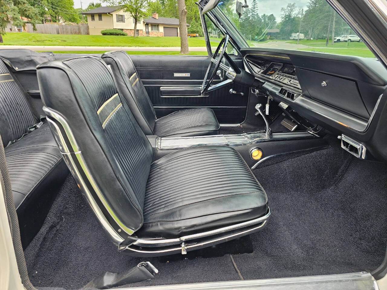 1967 Plymouth Sport Fury 31