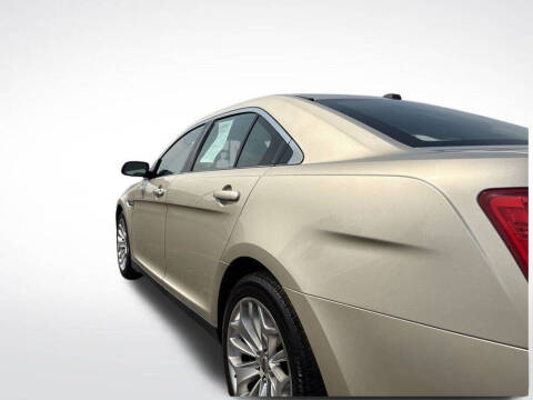 2018 Ford Taurus Limited