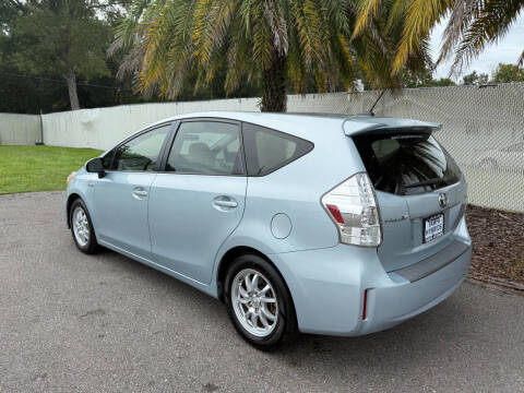 2012 Toyota Prius v Three