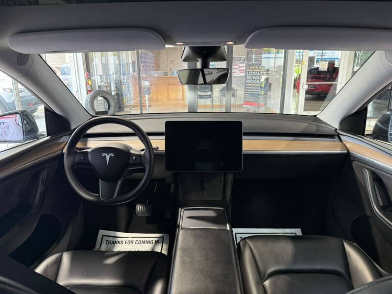 2023 Tesla Model Y Long Range