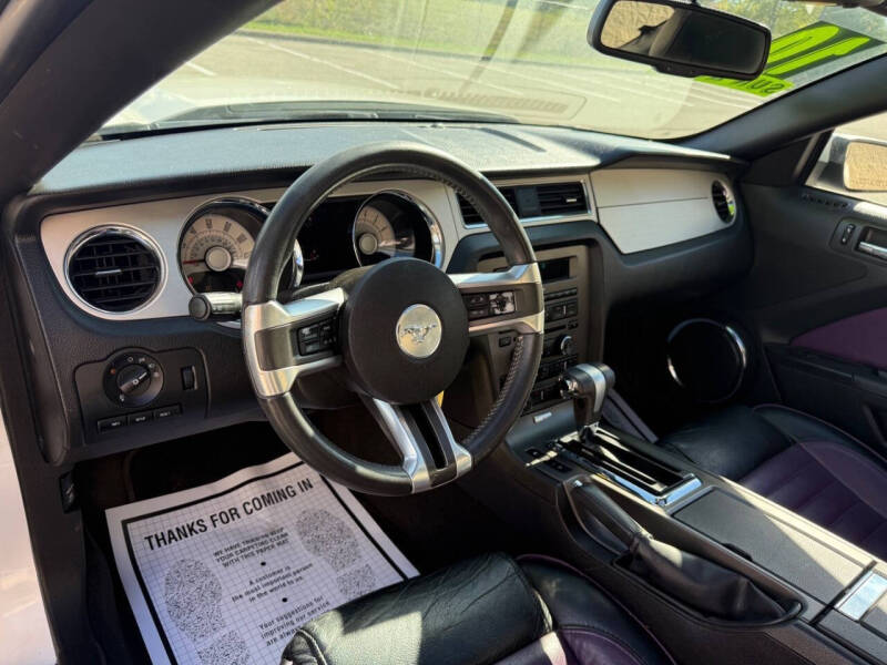 2010 Ford Mustang V6 Premium