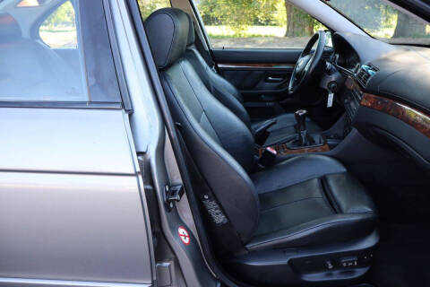 2002 BMW 5 Series 540i