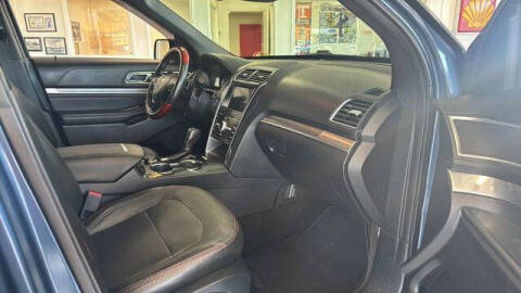 2018 Ford Explorer Sport