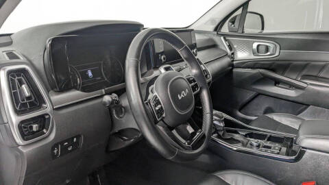 2022 Kia Sorento SX
