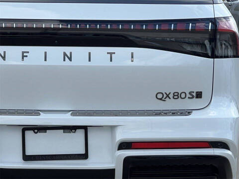 2026 Infiniti QX80 Sport