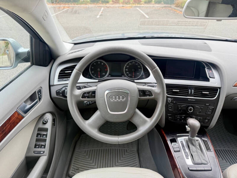 2011 Audi A4 2.0T quattro Avant Premium
