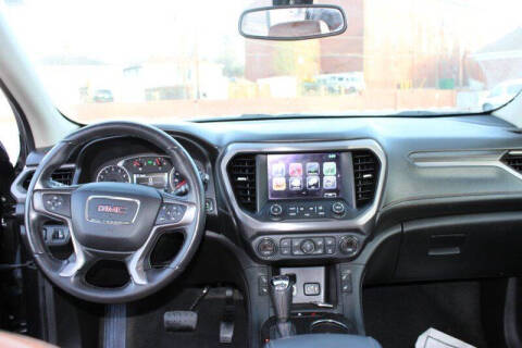 2017 GMC Acadia SLT-1