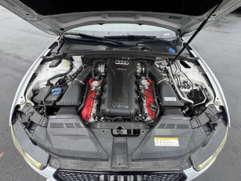 2015 Audi RS 5 4.2 quattro