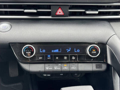 2022 Hyundai Elantra