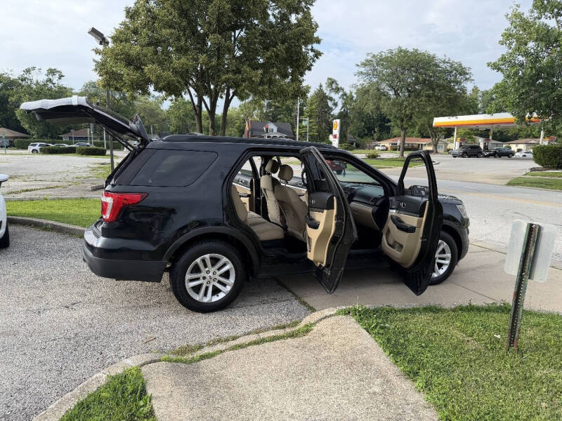 2017 Ford Explorer