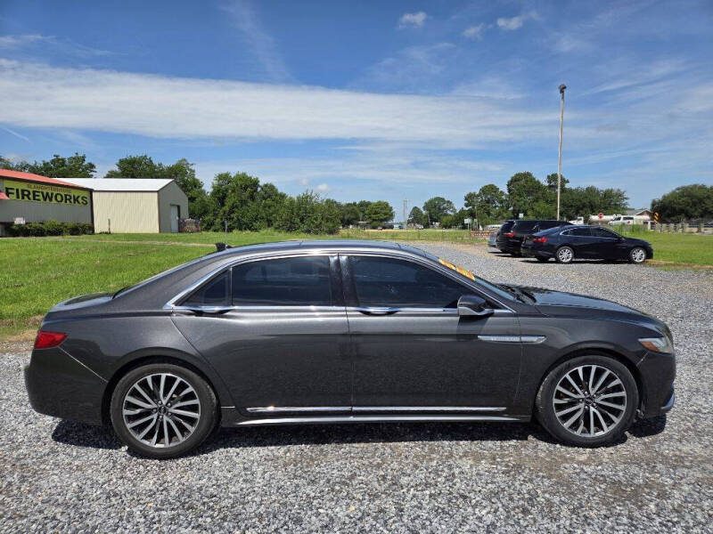 2019 Lincoln Continental Select
