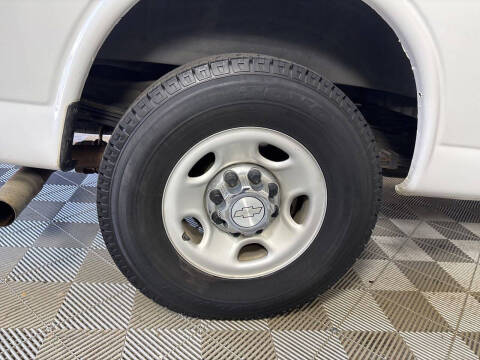 2017 Chevrolet Express LT 3500