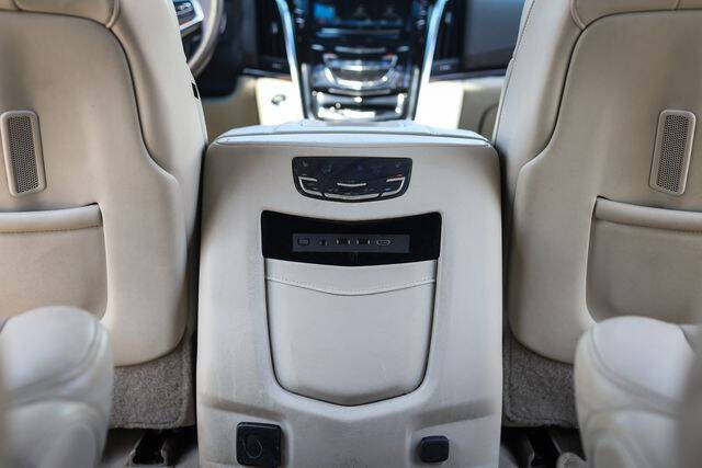 2017 Cadillac Escalade Luxury