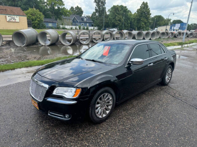 2013 Chrysler 300 Base