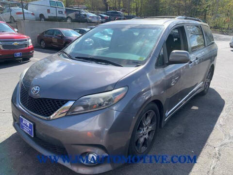 2015 Toyota Sienna for sale at J & M Automotive in Naugatuck CT