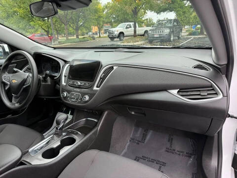 2022 Chevrolet Malibu LS Fleet