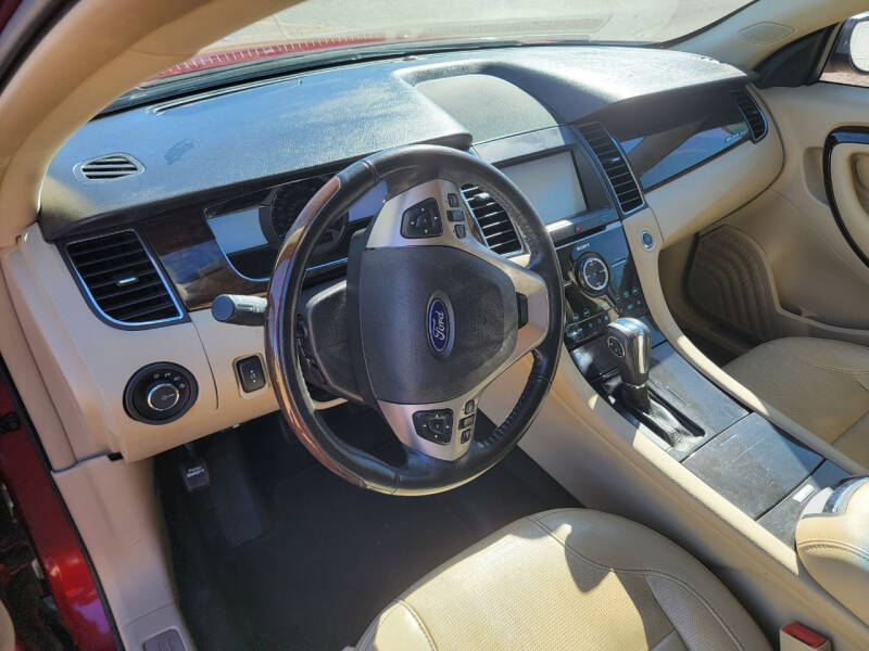 2013 Ford Taurus Limited