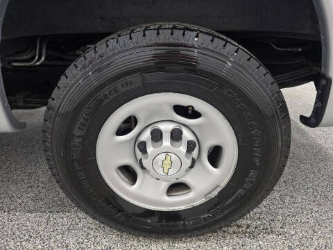 2024 Chevrolet Express 2500