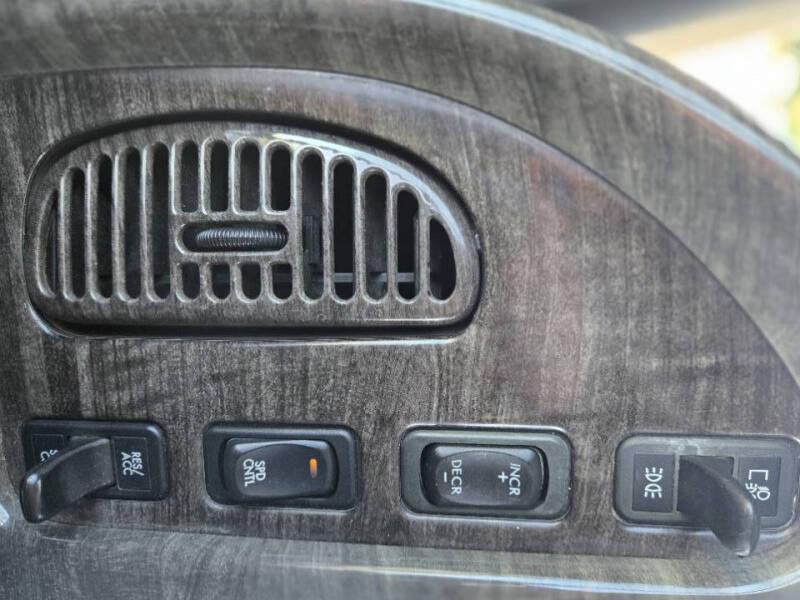 2007 Freightliner M2 106