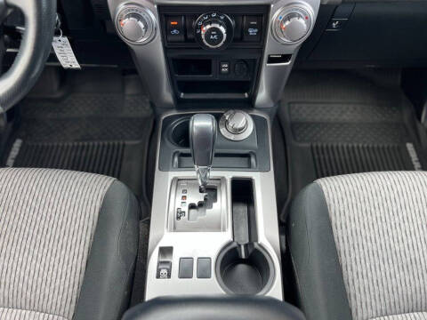 2017 Toyota 4Runner SR5