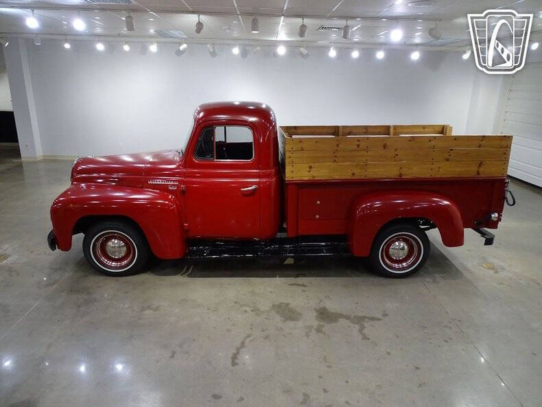 1952 International I-110