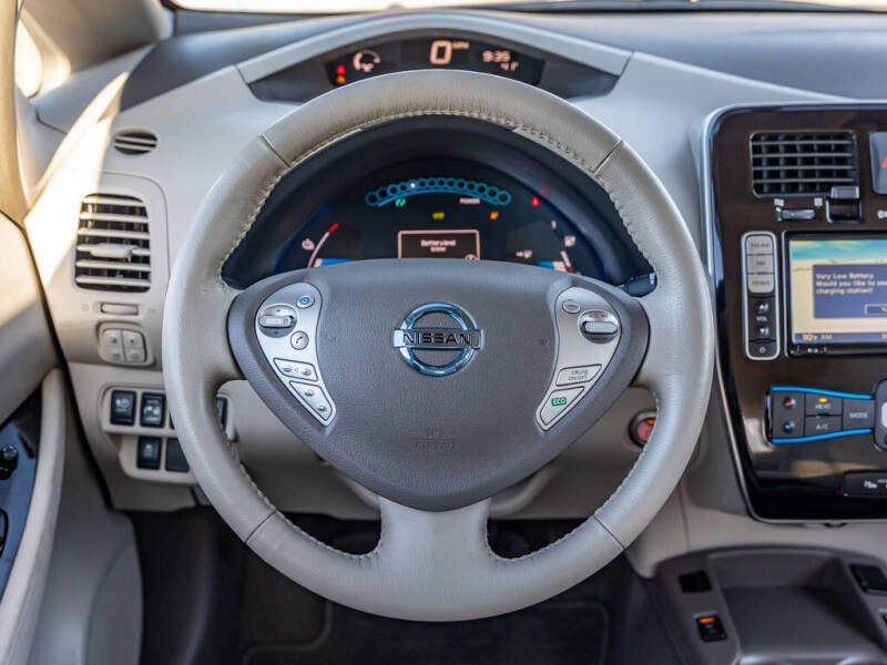 2013 Nissan LEAF