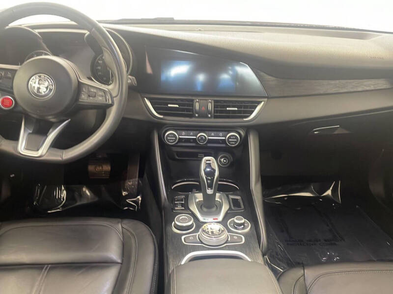 2021 Alfa Romeo Giulia Sprint