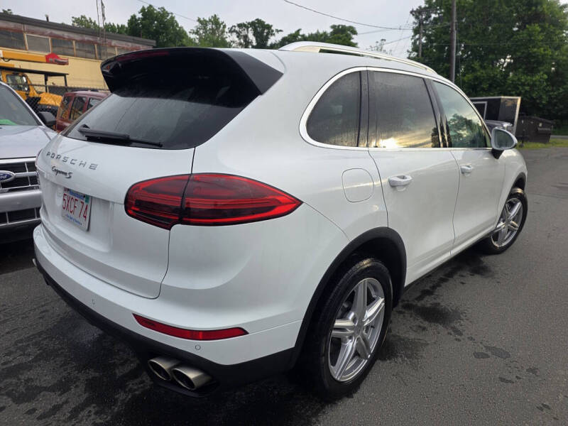 2017 Porsche Cayenne S