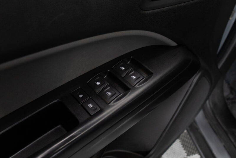 2021 GMC Canyon Elevation Standard