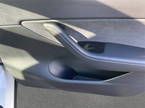 2021 Tesla Model Y Standard Range