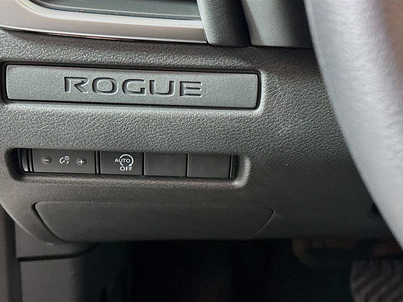 2025 Nissan Rogue S