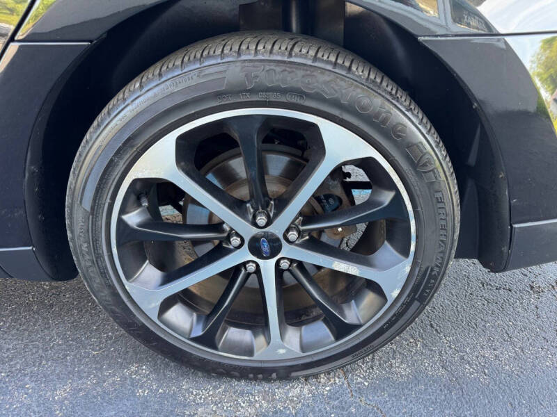 2014 Ford Taurus SEL