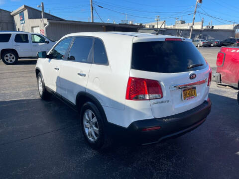 2013 Kia Sorento LX