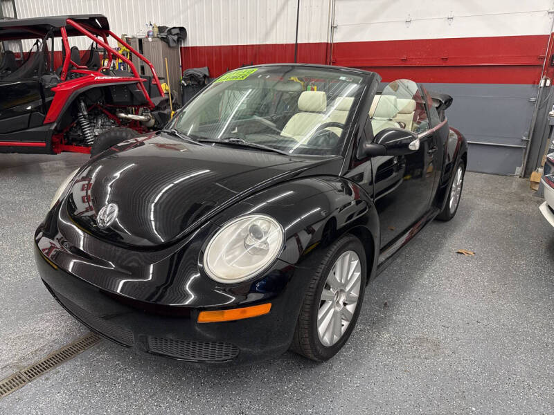 Used 2010 Volkswagen New Beetle Base with VIN 3VWRW3AL8AM006186 for sale in Valparaiso, IN