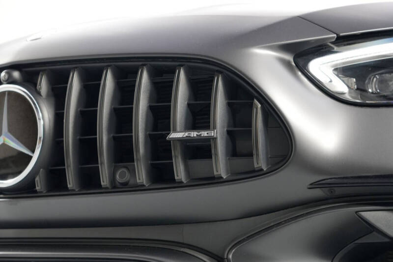 2024 Mercedes-Benz C-Class AMG C 63 S E Performance