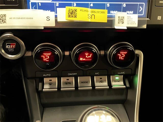 2025 Toyota GR86 Premium