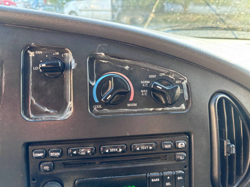 2008 Ford E-Series E-150