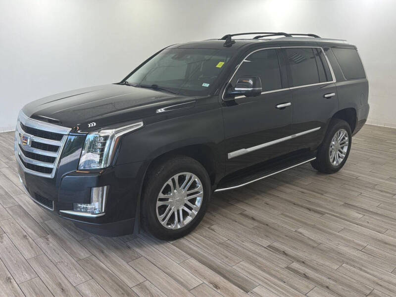 2020 Cadillac Escalade Luxury