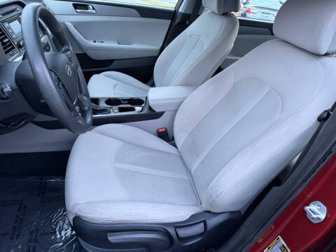 2015 Hyundai Sonata SE