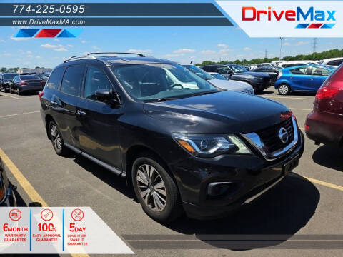 2020 Nissan Pathfinder S