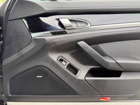 2014 Porsche Panamera