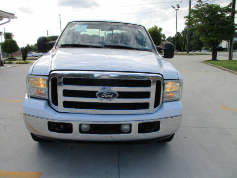 2006 Ford F-250 Super Duty for sale at MBA Auto sales in Doraville GA
