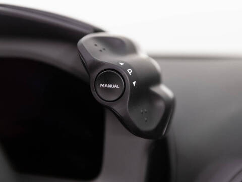 2025 McLaren Artura Spider