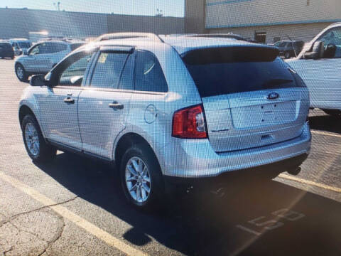2013 Ford Edge SE